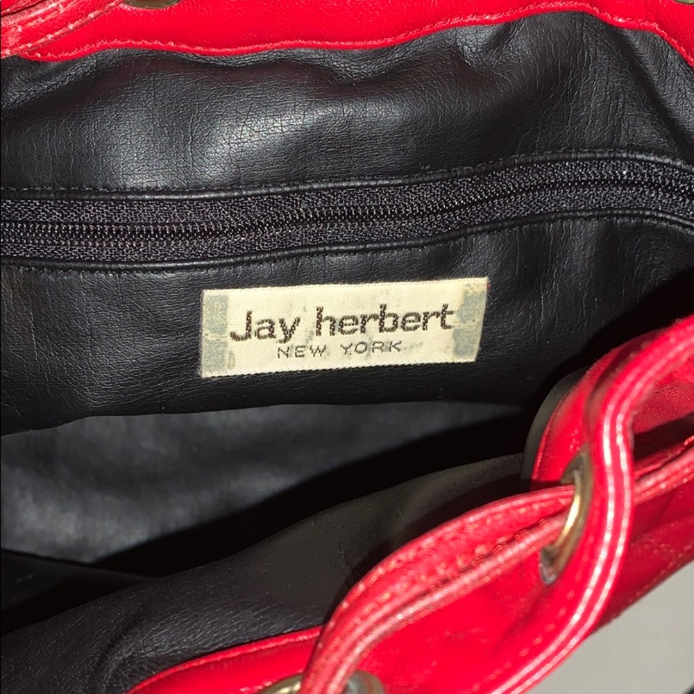 JAY HERBERT QUILTED LEATHER DRAWSTRING BUCKET BAG - Picture 10 of 11